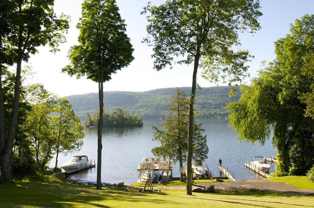 Tea Island Resort Lake George Exterior photo